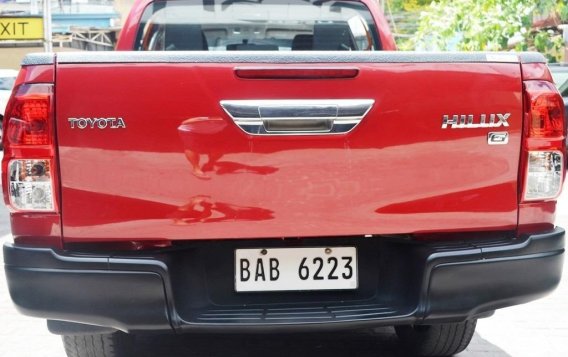 Red Toyota Hilux 2019 for sale in Pasig-2