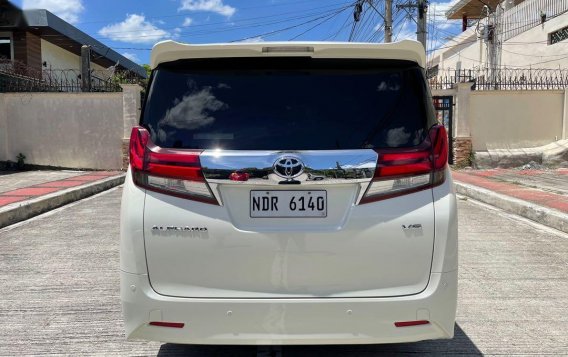 Selling Pearl White Toyota Alphard 2016 in Quezon City-4