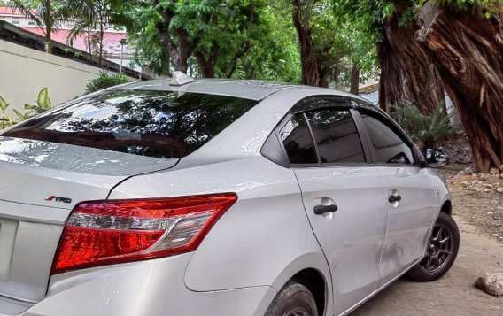 Silver Toyota Vios 2017 for sale in Makati-3