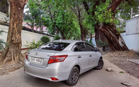 Silver Toyota Vios 2017 for sale in Makati-2