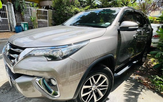 Silver Toyota Fortuner 2017 for sale in Automatic-1