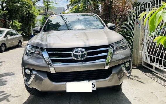 Silver Toyota Fortuner 2017 for sale in Automatic-6