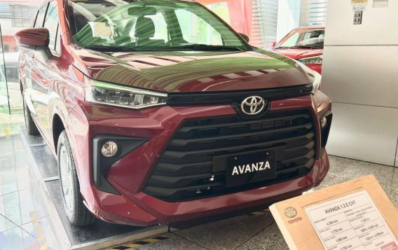 Red Toyota Avanza 2022 for sale in Manila-5