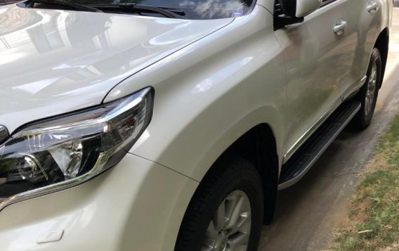 Pearl White Toyota Land Cruiser Prado 2015 for sale in Pasig -2