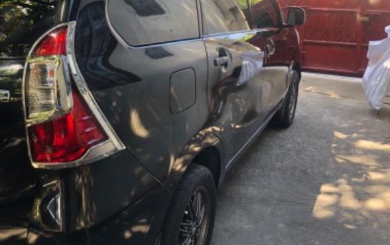Selling Black Toyota Avanza 2017 in Cabuyao-7