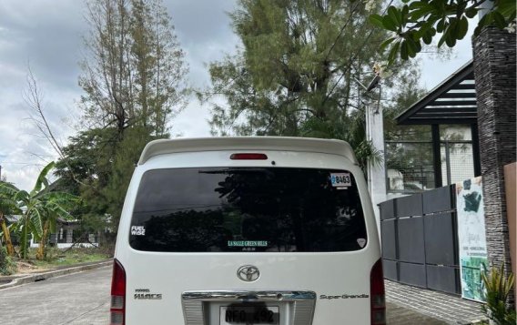 White Toyota Hiace Super Grandia 2010 for sale in Quezon 