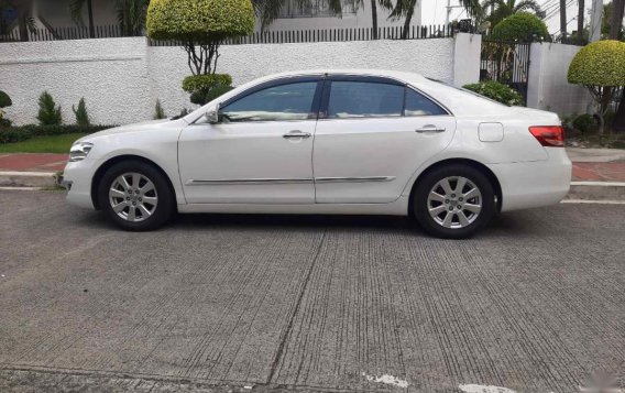 Selling Pearl White Toyota Camry 2008 in Quezon-1