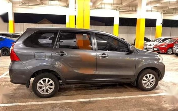 Selling Silver Toyota Avanza 2019 in Marikina-4