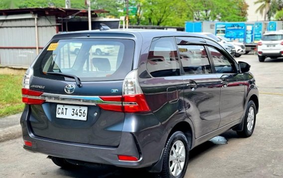 Sell Red 2020 Toyota Avanza in Parañaque-4
