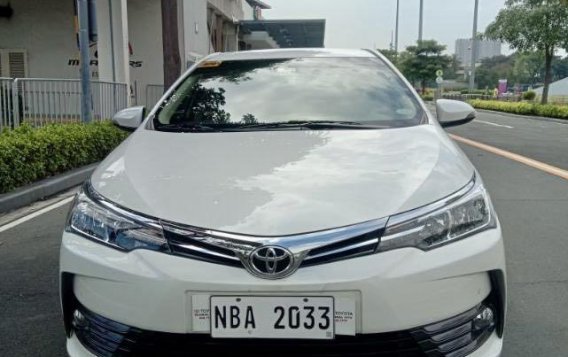 Selling Pearl White Toyota Altis 2017 in Pasig-5