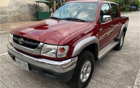 Selling Red Toyota Hilux 2001 in Quezon-1