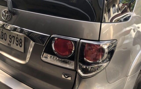 Sell Silver 2015 Toyota Fortuner in Manila-2