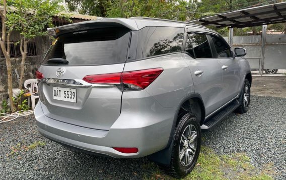 Selling Silver Toyota Fortuner 2020 in Quezon -3