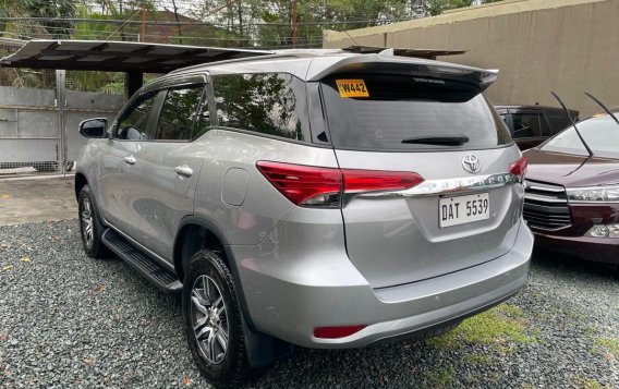 Selling Silver Toyota Fortuner 2020 in Quezon -4