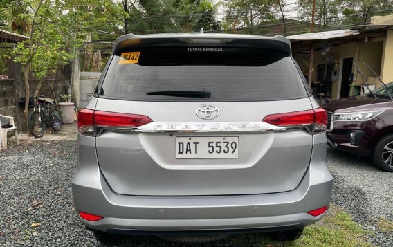 Selling Silver Toyota Fortuner 2020 in Quezon -5