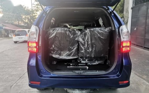 Selling Blue Toyota Avanza 2021 in Quezon -1