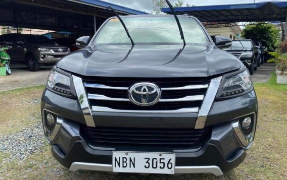 Silver Toyota Fortuner 2017 for sale in Manila-2