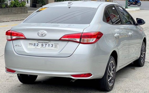 Selling Silver Toyota Vios 2021 in Parañaque-7