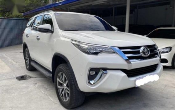 Pearl White Toyota Fortuner 2019 for sale in Baguio-4