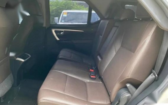 Pearl White Toyota Fortuner 2019 for sale in Baguio-8