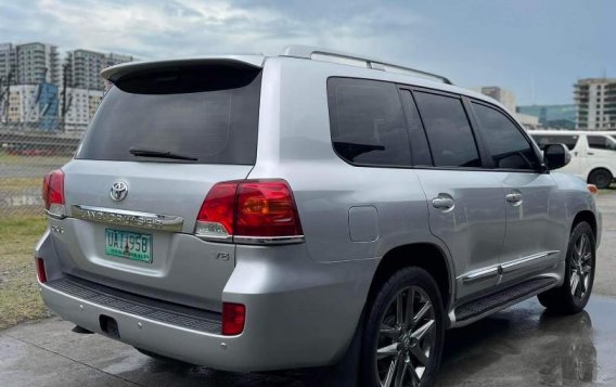 Silver Toyota Land Cruiser 2012 for sale in Pasay -5