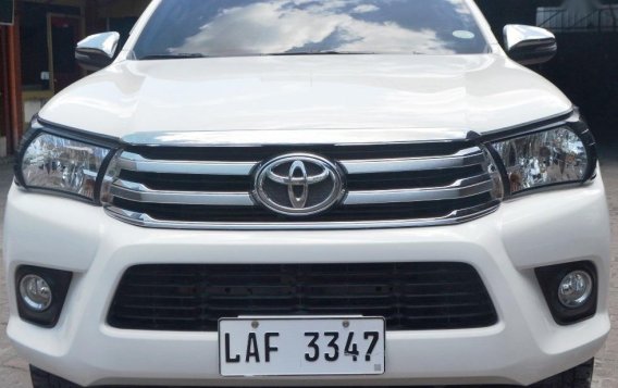 Selling Pearl White Toyota Hilux 2019 in Pasig-5