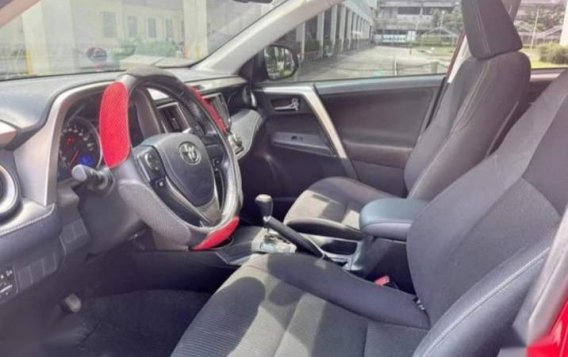 Red Toyota RAV4 2014 for sale in Quezon -2