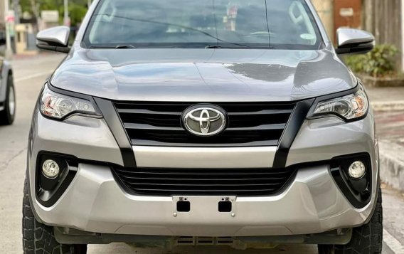 Silver Toyota Fortuner 2019 for sale in Manila-1