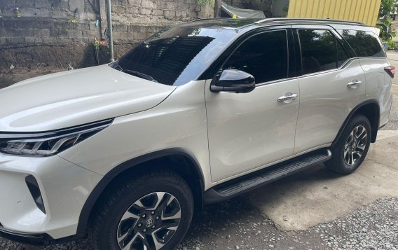 White Toyota Fortuner 2022 for sale in Makati-1