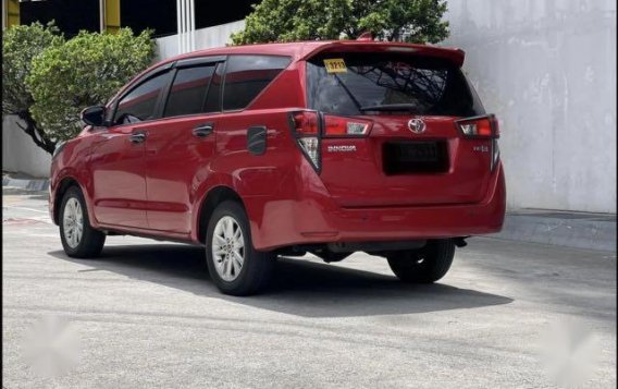 Red Toyota Innova 2017 for sale in Angeles -3