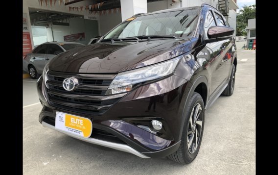 Selling Black Toyota Rush 2018 in Pasay -2