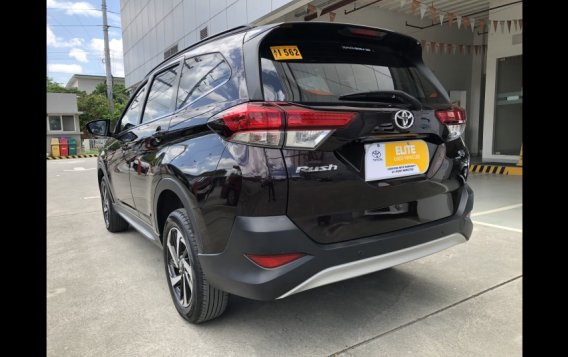 Selling Black Toyota Rush 2018 in Pasay -10