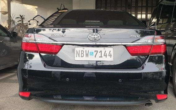 Selling Black Toyota Camry 2016 in Quezon 