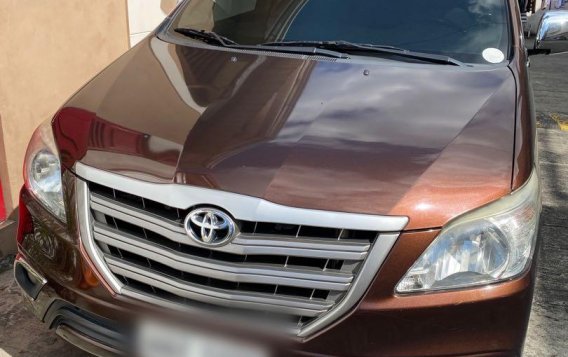 Brown Toyota Innova 2015 for sale in Malabon 