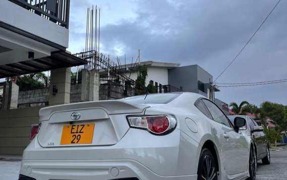 Pearl White Toyota 86 2013 for sale in Angeles-5