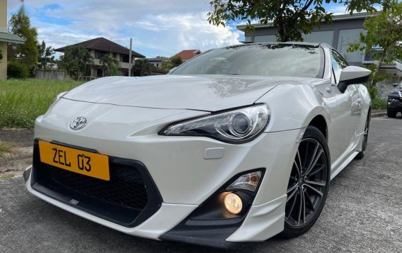 Pearl White Toyota 86 2013 for sale in Angeles-6