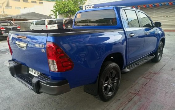 Selling Blue Toyota Hilux 2021 in Manila-5