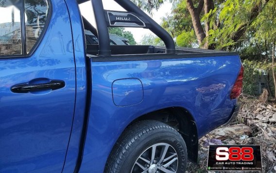 Blue Toyota Hilux 2020 for sale in Quezon -2