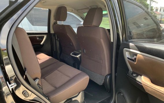 Selling Black Toyota Fortuner 2019 in Quezon -2