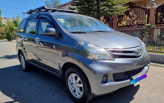 Silver Toyota Avanza 2014 for sale in Las Pinas-4