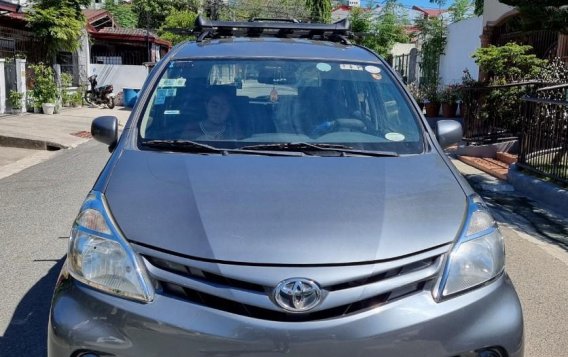 Silver Toyota Avanza 2014 for sale in Las Pinas-5