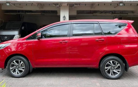 Selling Red Toyota Innova 2021 in Manila-2