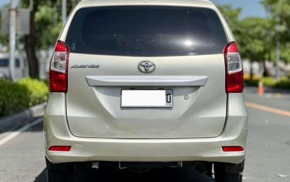 Selling Silver Toyota Avanza 2016 in Makati-4