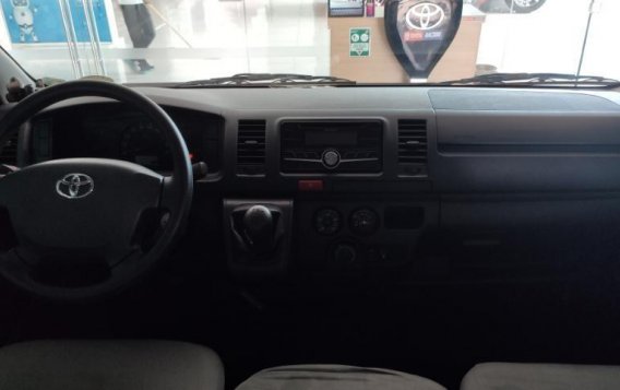 White Toyota Hiace 2021 for sale in Cavite-3