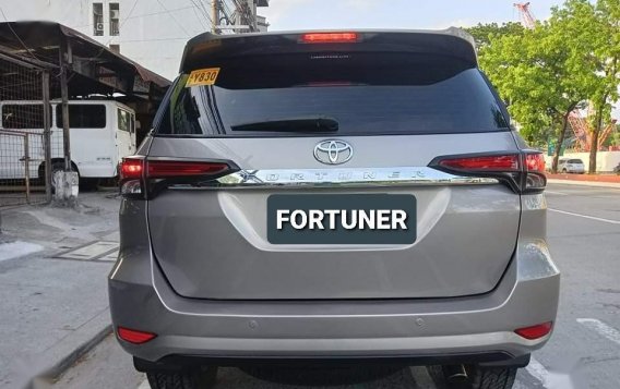 Silver Toyota Fortuner 2018 for sale in Quezon -3