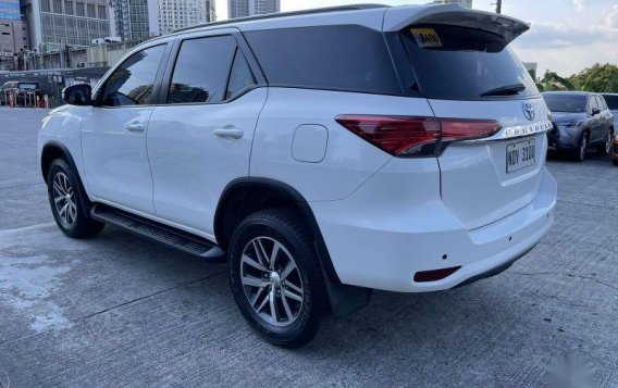 White Toyota Fortuner 2016 for sale in Pasig -7