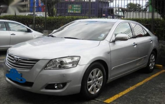 Selling Silver Toyota Camry 2008 in Makati-0
