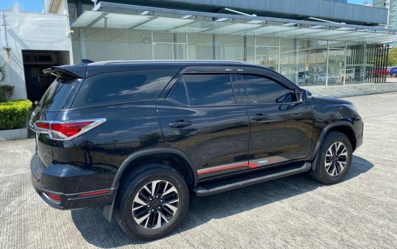 Selling Black Toyota Fortuner 2018 in Pasig-6