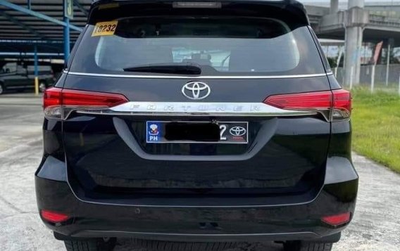 Black Toyota Fortuner 2017 for sale in Pasay -8