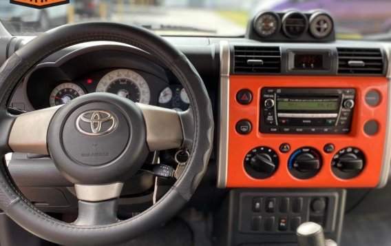 Orange Toyota FJ Cruiser 2014 for sale in Pasay -6